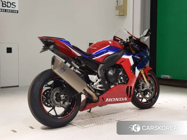 Проданный Honda CBR1000RR-R FIREBLADE SP 2020 из Японии, фото 2
