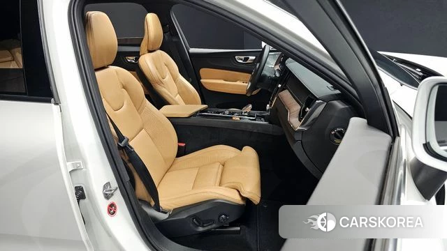 Volvo XC60 second Generation id 4434355 из Кореи 18