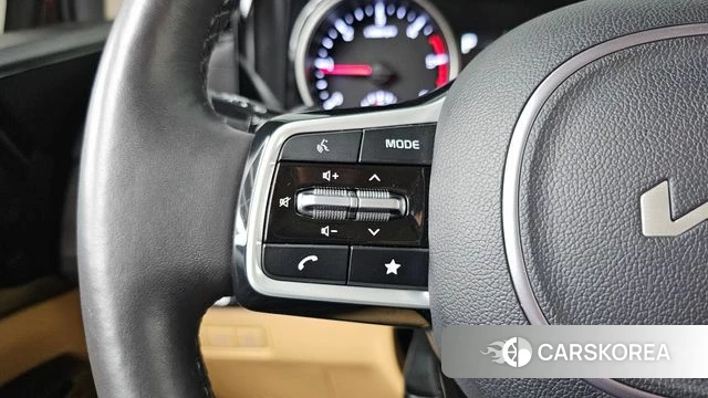 Kia Carnival 4th generation id 4442860 из Кореи 18