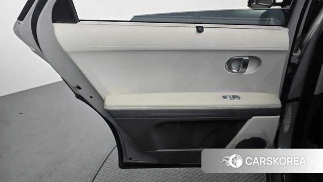 Hyundai Ionic 5 id 4608470 из Кореи 18