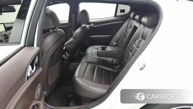Kia Stinger id 4284419 из Кореи 18