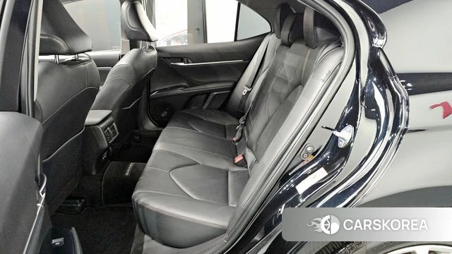 Toyota Camry (XV70) id 4411424 из Кореи 18