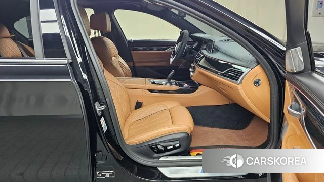 BMW 7 Series (G11) id 4624196 из Кореи 18