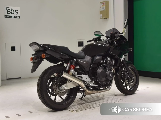 Проданный Honda CB400SF BOLDOR ABS 2021 из Японии, фото 2