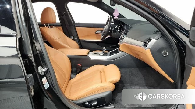 BMW 3 Series (G20) id 4528820 из Кореи 18