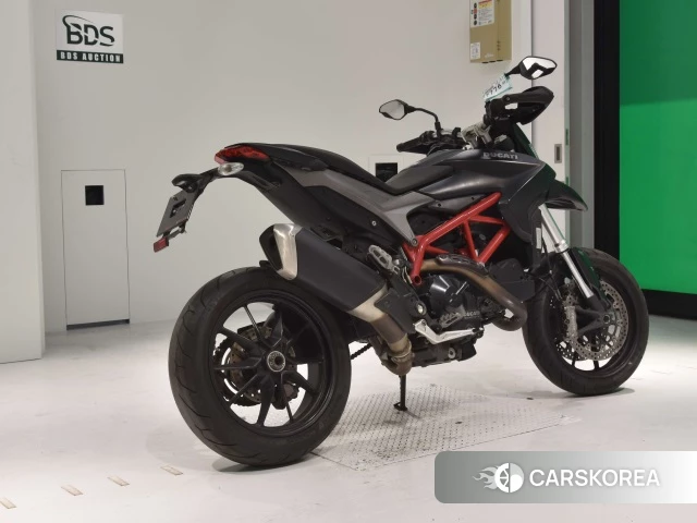 Проданный Ducati HYPERMOTARD 820 2013 из Японии, фото 2