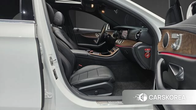Mercedes-Benz E-Class W213 id 4443898 из Кореи 18