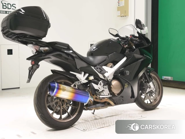 Проданный Honda VFR800F 2016 из Японии