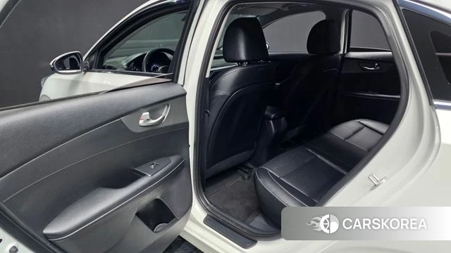 Kia Come New K3 id 4225416 из Кореи 18