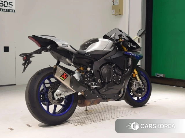 Проданный Yamaha YZF-R1M 2019 из Японии, фото 2