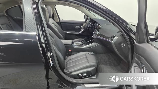 BMW 3 Series (G20) id 4445373 из Кореи 18