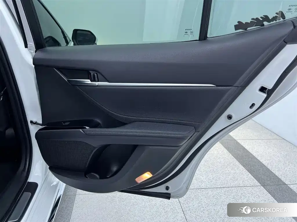 Toyota Camry id 4576313 из Китая 18