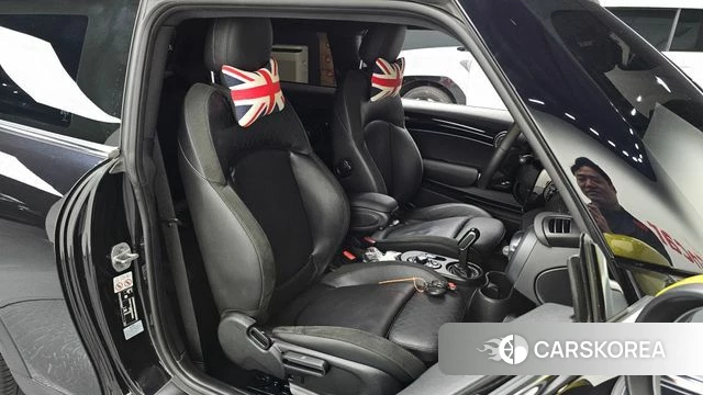 Mini Cooper Electric id 4645577 из Кореи 18