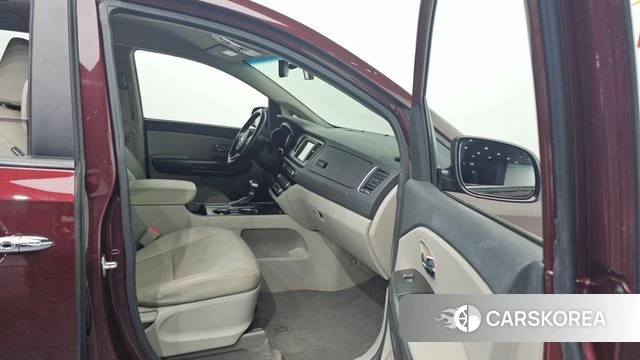 Kia The New Carnival id 4490956 из Кореи 18