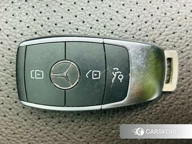 Mercedes-Benz GLC id 4314011 из Китая 18