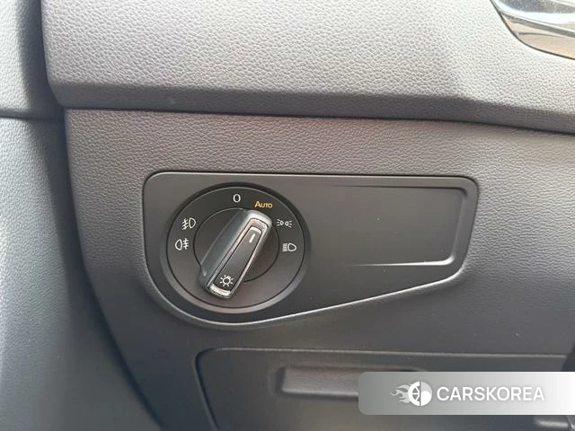 Volkswagen Tiguan L id 4258446 из Китая 18
