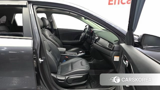 Kia Niro EV id 4567916 из Кореи 18