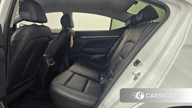 Hyundai Avante AD id 4900744 из Кореи 18