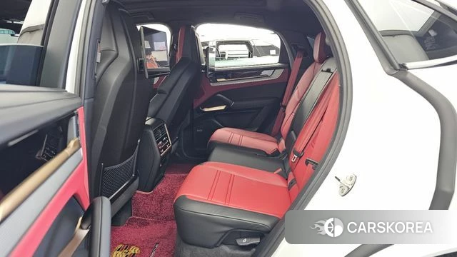 Porsche Cayenne (PO536) id 4853659 из Кореи 18