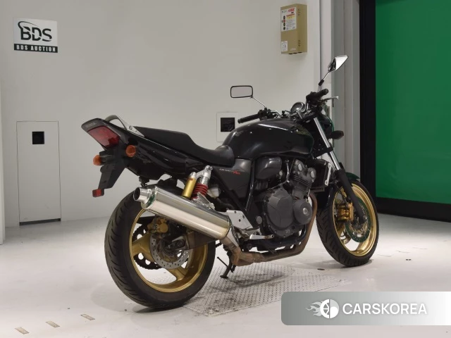Проданный Honda CB400SF ABS 2013 из Японии, фото 2