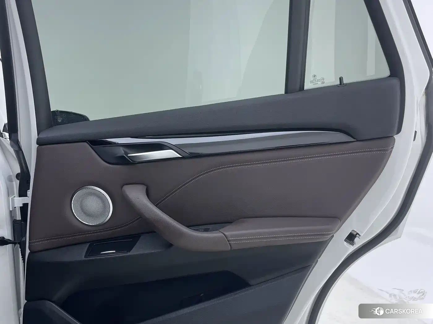 BMW X1 id 4659699 из Китая 19
