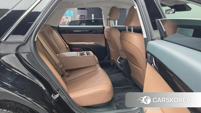 Hyundai Grandeur (GN7) id 4480403 из Кореи 18