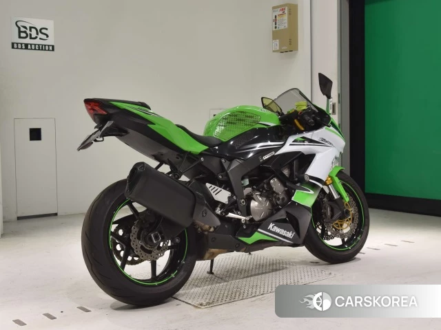 Проданный Kawasaki ZX-6R NINJA ABS 2015 из Японии, фото 2