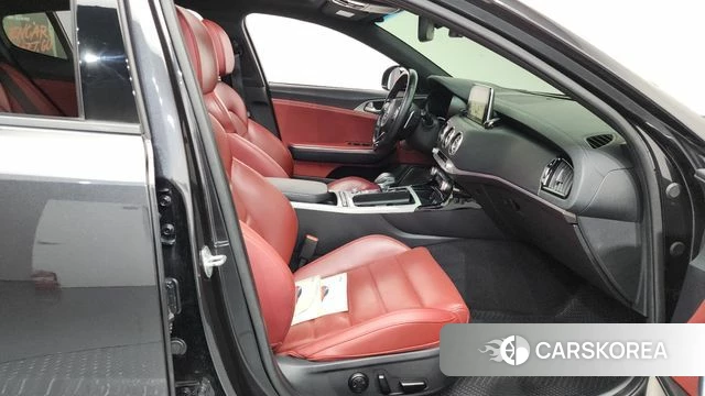 Kia Stinger id 4642531 из Кореи 18