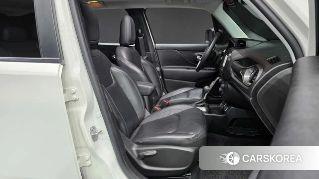 Jeep Renegade id 4536120 из Кореи 18