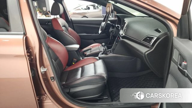 Hyundai Avante AD id 4448225 из Кореи 18