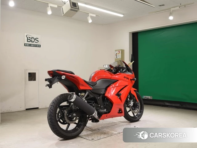 Проданный Kawasaki NINJA 250R 2012 из Японии, фото 2