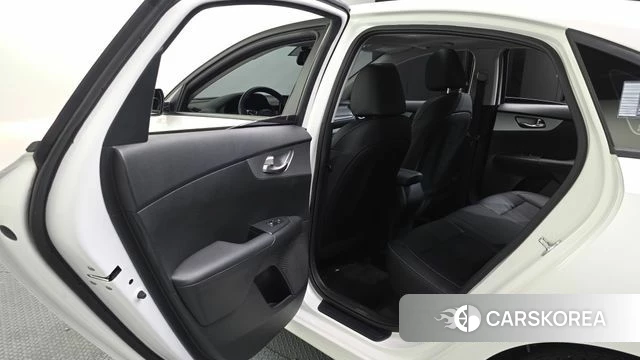 Kia The New K3 2nd generation id 4947170 из Кореи 18