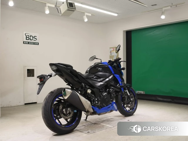 Проданный Suzuki GSX-S750 2018 из Японии, фото 2