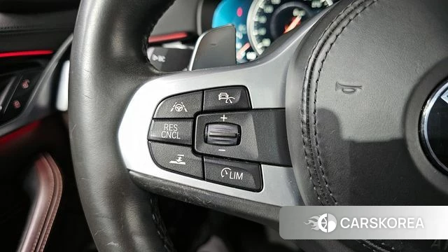 BMW 5 Series (G30) id 4351297 из Кореи 18