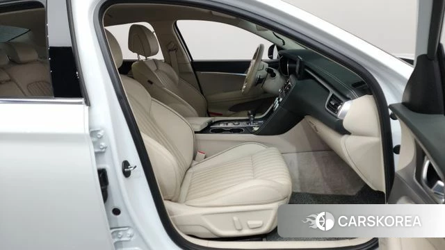 Genesis The New G70 id 4224471 из Кореи 18