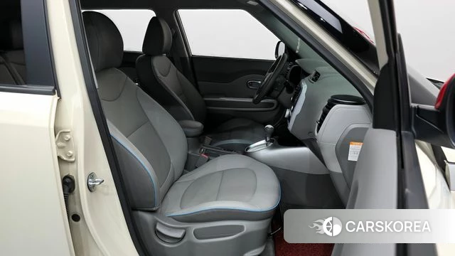 Kia Soul EV id 4378018 из Кореи 18
