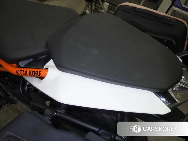 KTM 125 DUKE id 3939649 из Японии 18