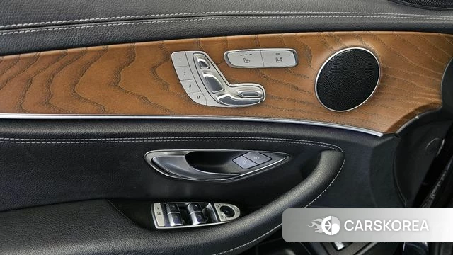 Mercedes-Benz E-Class W213 id 4250977 из Кореи 18