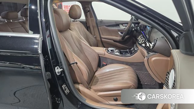 Mercedes-Benz E-Class W213 id 4542596 из Кореи 18