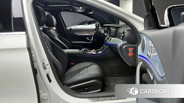 Mercedes-Benz E-Class W213 id 4225192 из Кореи 18