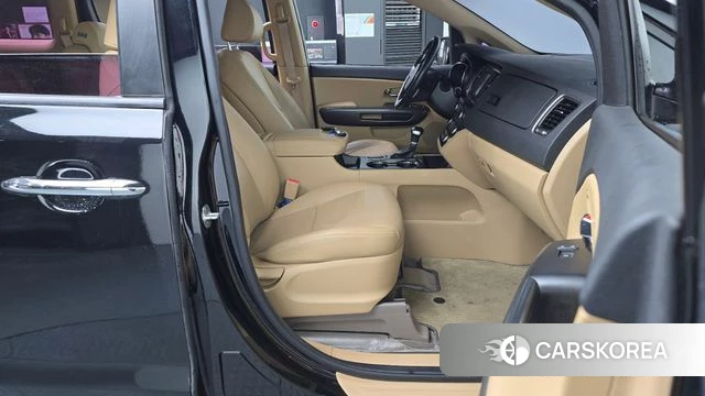 Kia The New Carnival id 4530187 из Кореи 18