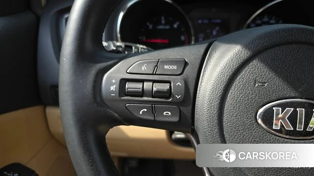 Kia The New Carnival id 4245601 из Кореи 18
