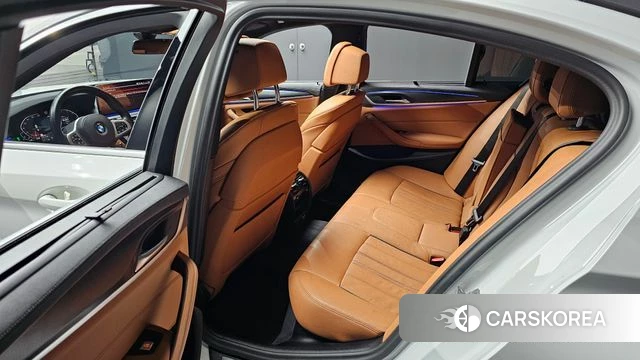 BMW 5 Series (G30) id 4201386 из Кореи 18