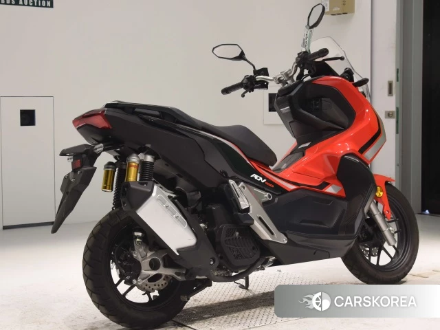 Проданный Honda ADV150 2019 из Японии, фото 2