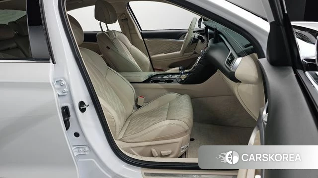 Genesis The New G70 id 4395397 из Кореи 18