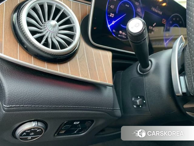 Mercedes-Benz EQE id 4333403 из Китая 18