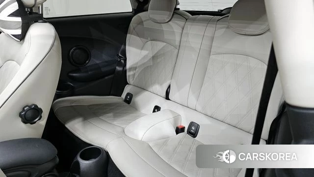 Mini Cooper S id 4284057 из Кореи 18