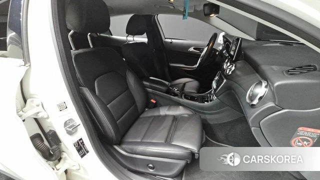 Mercedes-Benz GLA-Class X156 id 4188183 из Кореи 18