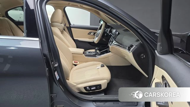 BMW 3 Series (G20) id 4339186 из Кореи 18