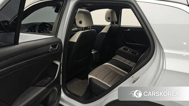 Volkswagen T-Roc id 4779984 из Кореи 18